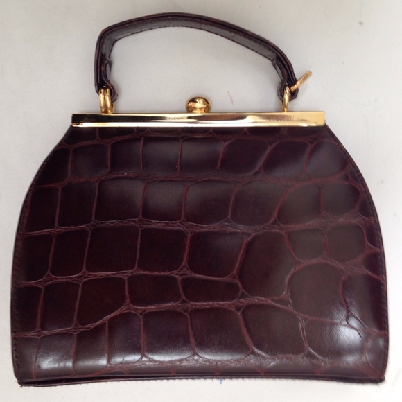 Valerie Stevens Handbags - Valerie Stevens Burgandy Clutch